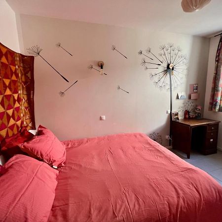 La Courette - T2 Plus Parking Gratuit Nîmes Dış mekan fotoğraf