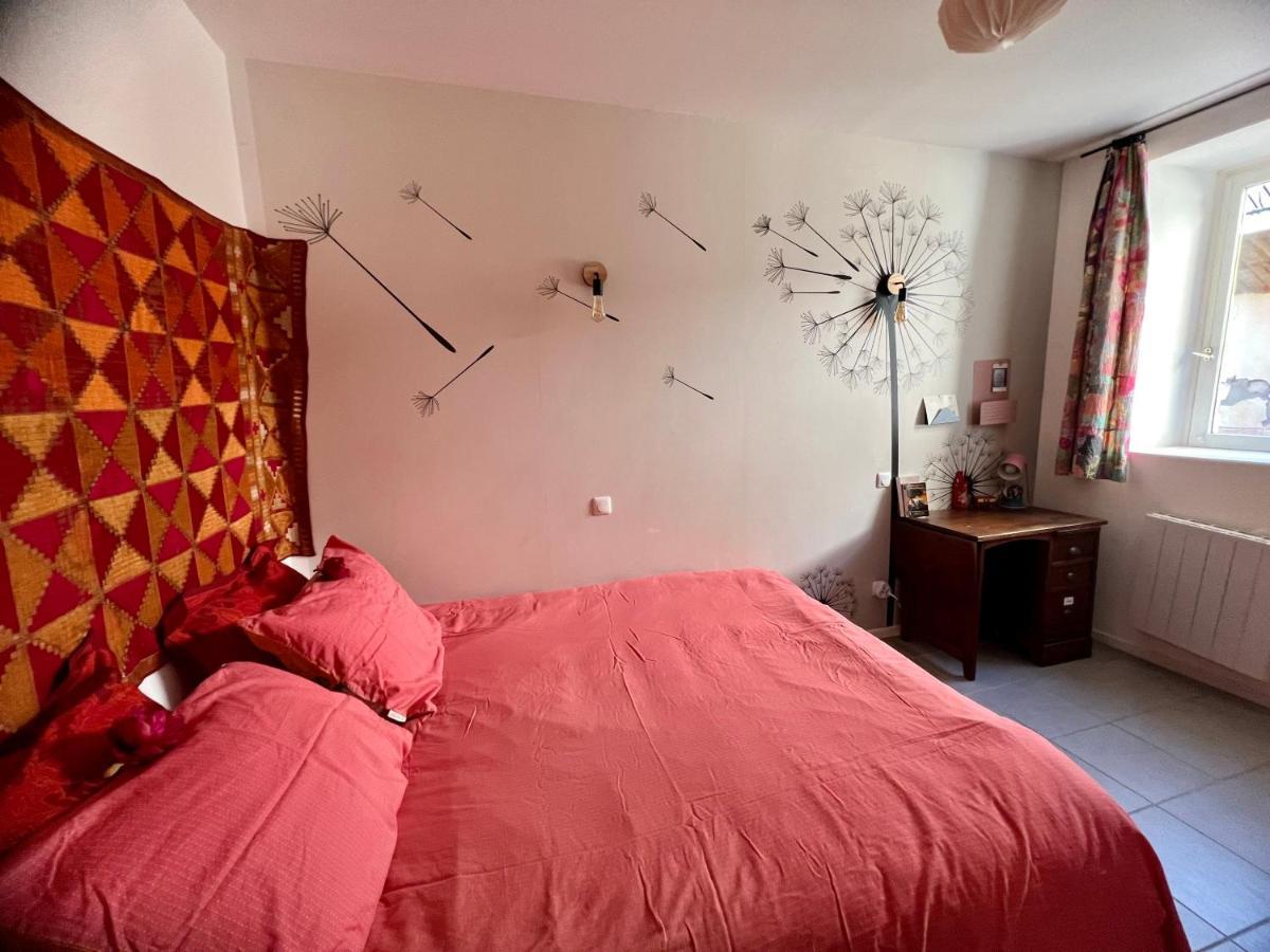 La Courette - T2 Plus Parking Gratuit Nîmes Dış mekan fotoğraf